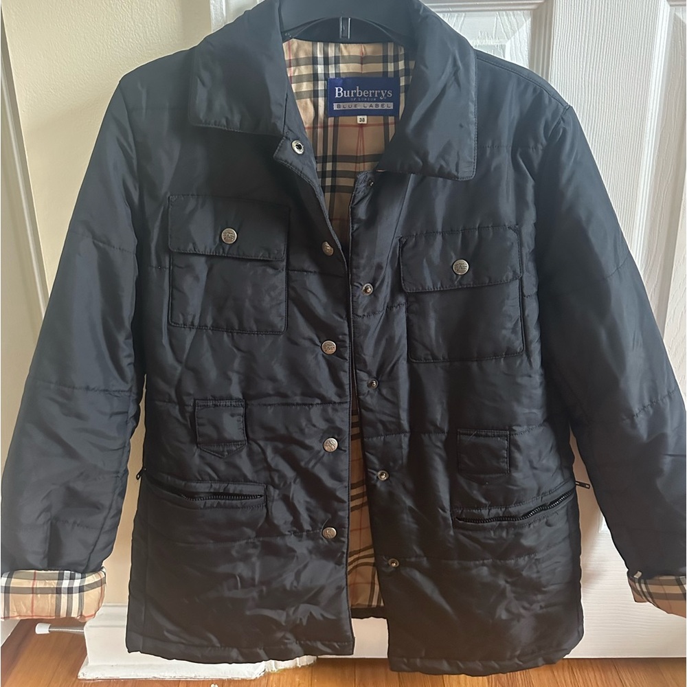 Size Medium (38) woman’s Burberry coat